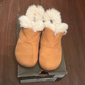 Cozy Tan Timberland baby Boots